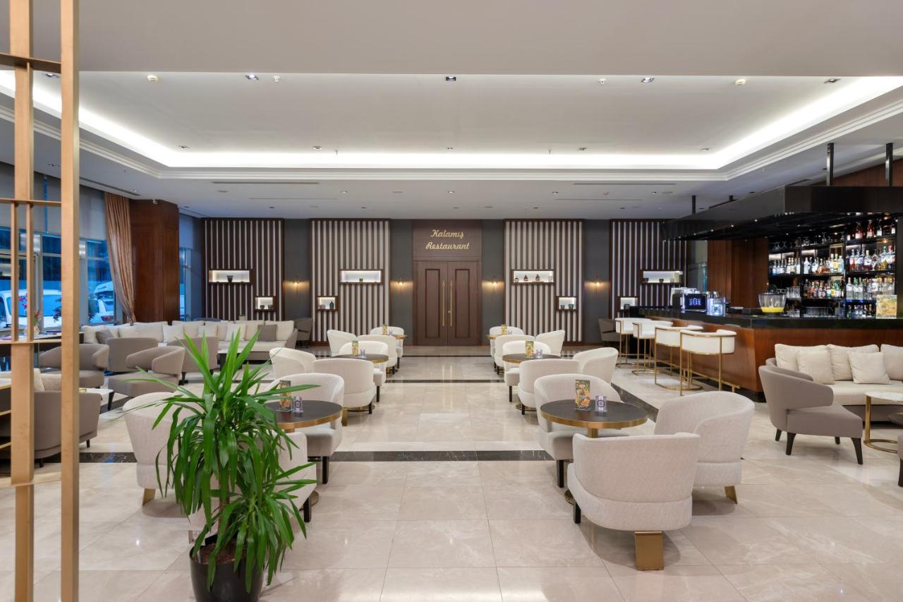 Miracle Istanbul Asia Airport Hotel & Spa Екстер'єр фото The lounge at Istanbul Atatürk Airport