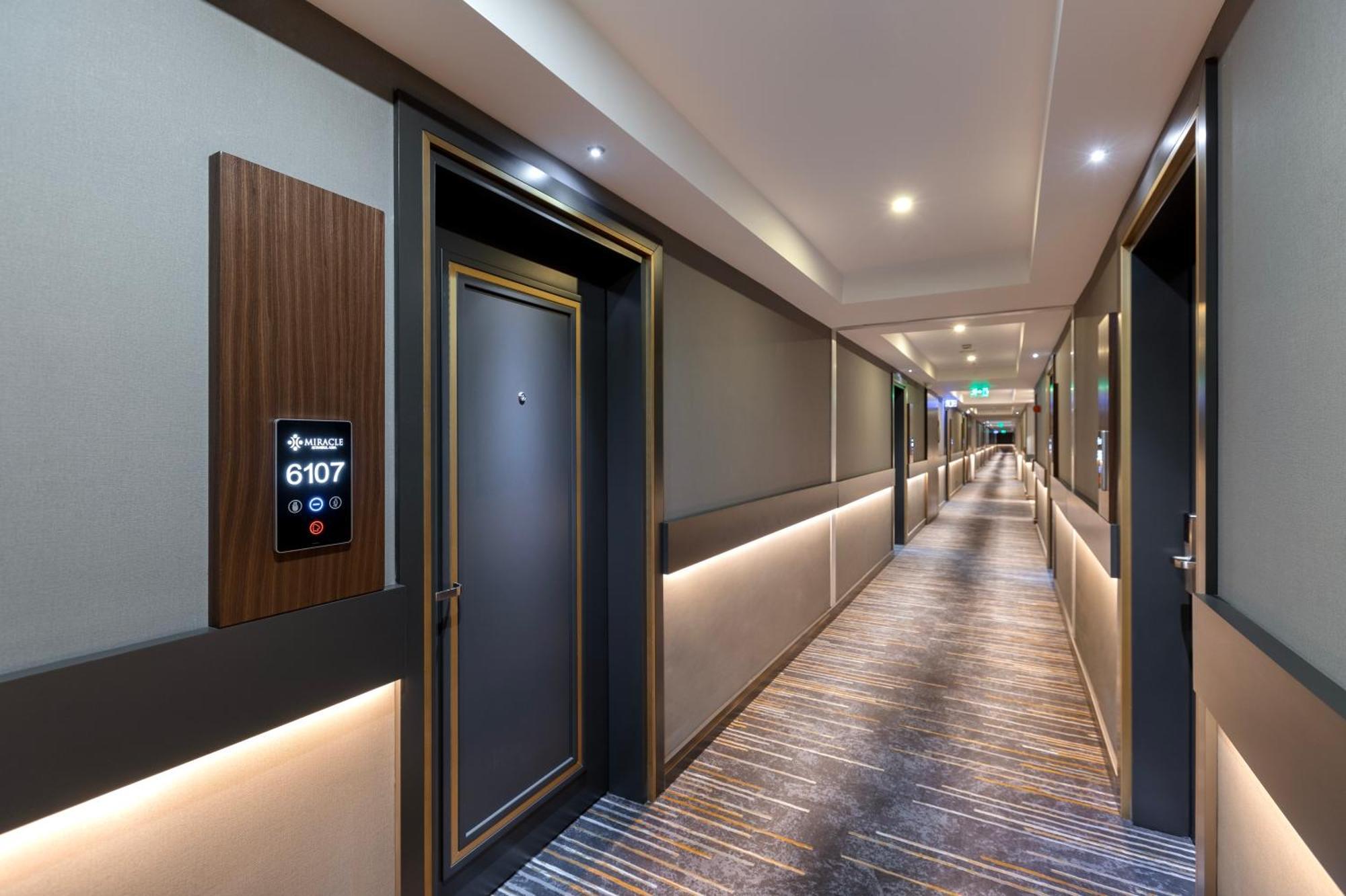 Miracle Istanbul Asia Airport Hotel & Spa Екстер'єр фото