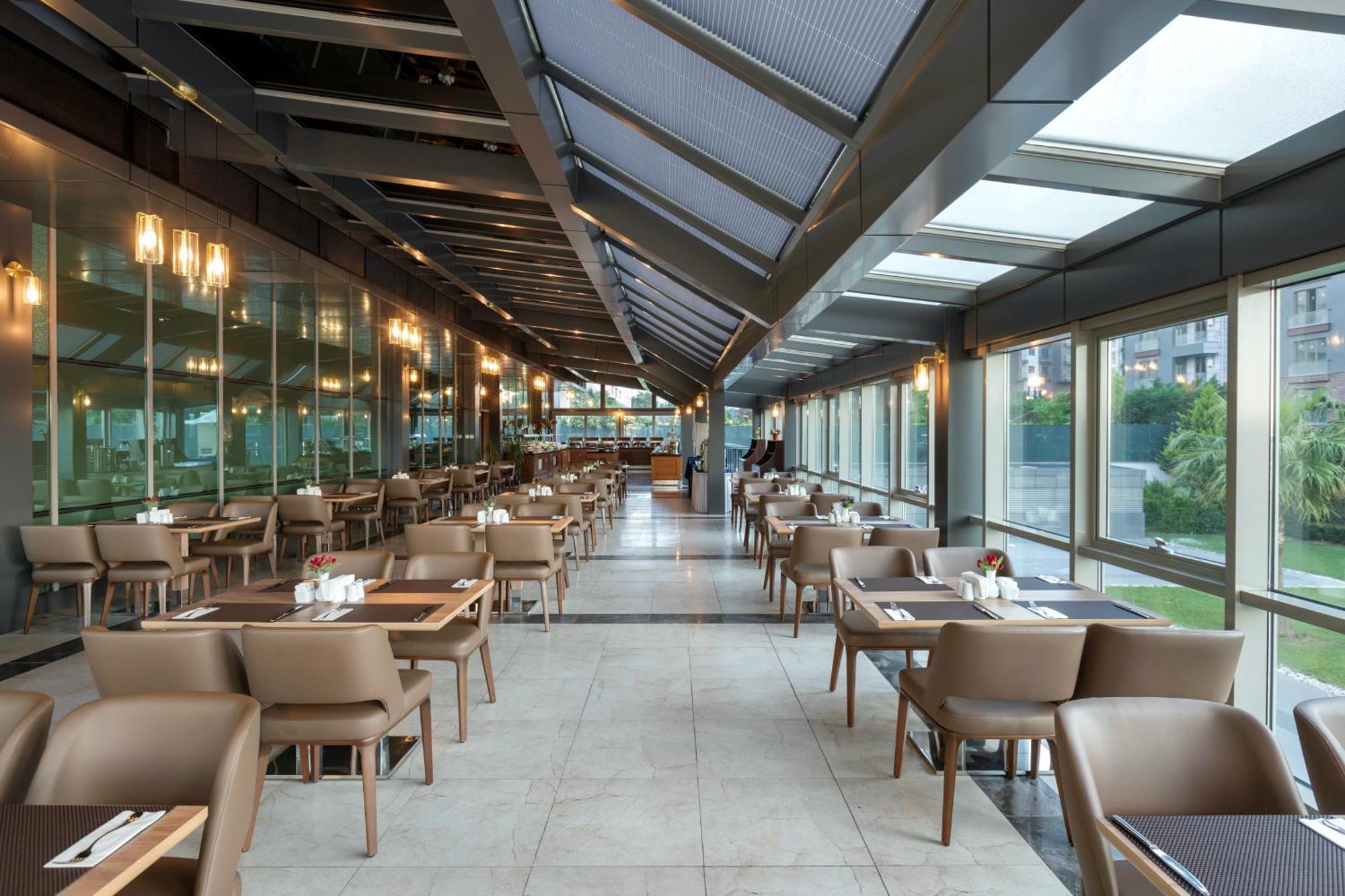 Miracle Istanbul Asia Airport Hotel & Spa Екстер'єр фото Restaurant