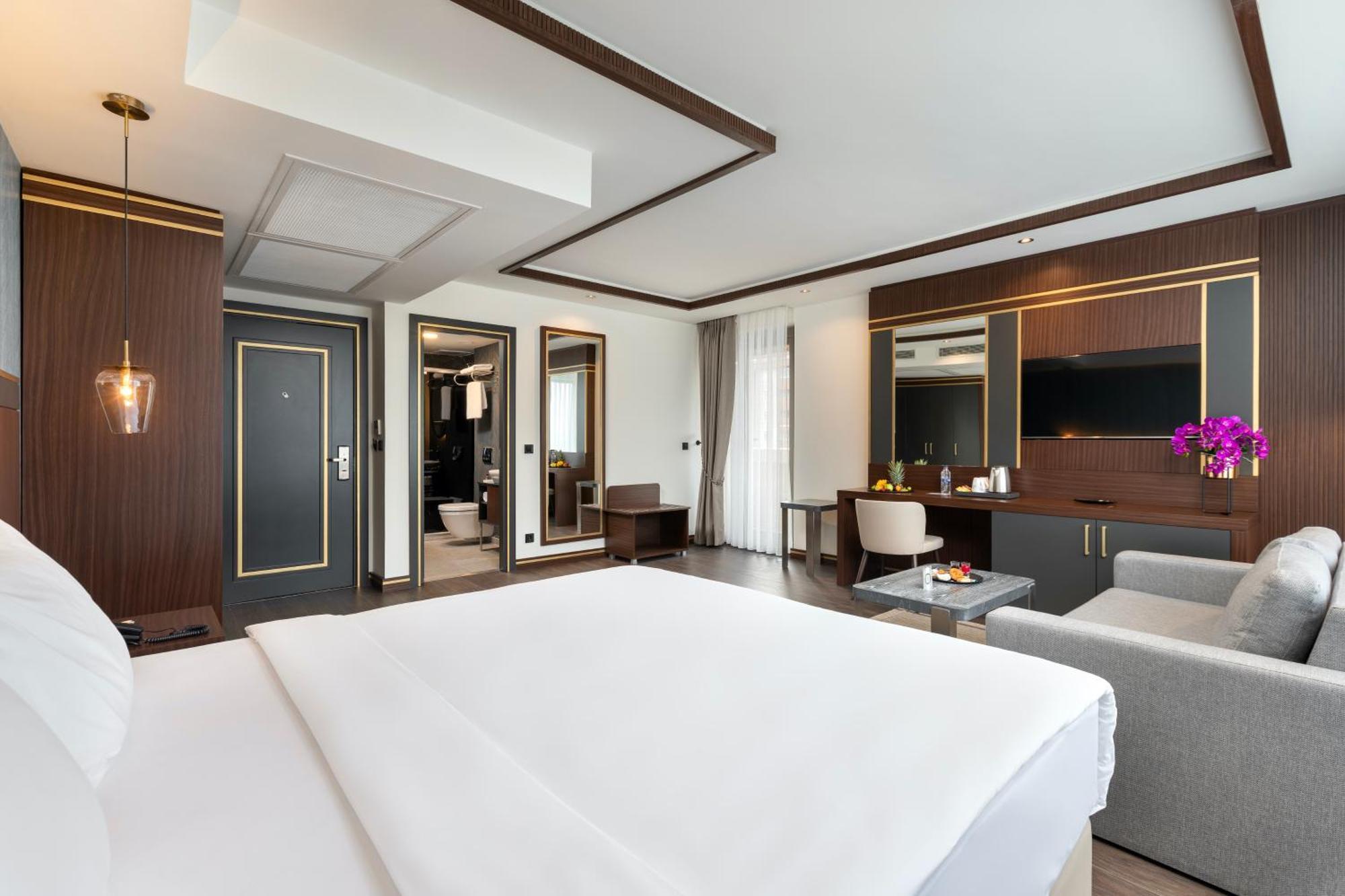 Miracle Istanbul Asia Airport Hotel & Spa Екстер'єр фото Suite